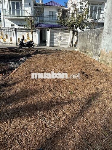 Đất thổ cư 100% Phú Nhuận TP. Bến Tre