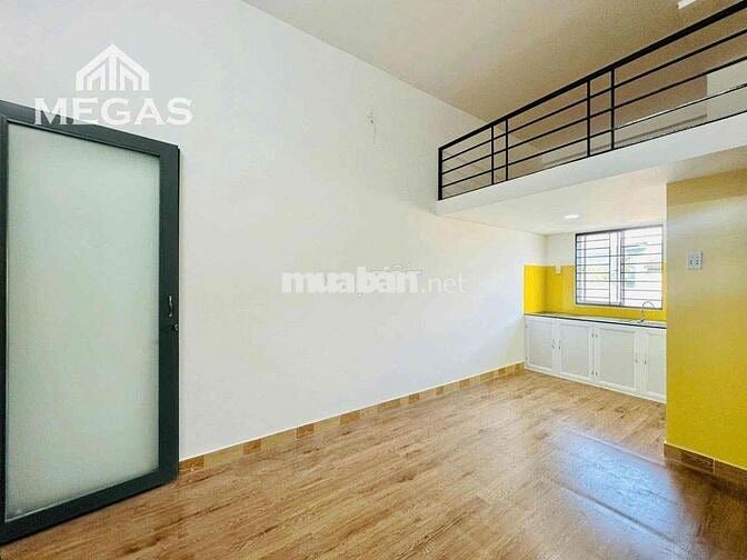 CHDV DUPLEX SIÊU RỘNG VÀ THOÁNG MÁT QUA ĐẠI HỌC VĂN HIẾN CHỈ 8P ĐI XE