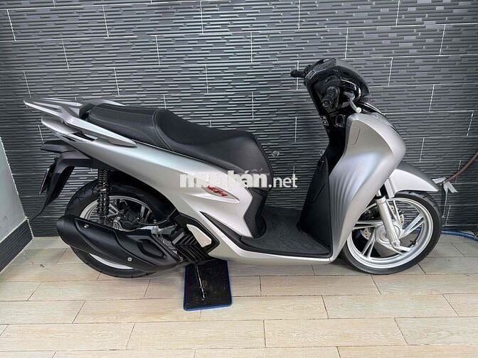 Honda SH125 2022 Bạc nhám 12.000km
