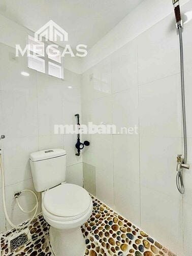 CHDV DUPLEX SIÊU RỘNG VÀ THOÁNG MÁT QUA ĐẠI HỌC VĂN HIẾN CHỈ 8P ĐI XE