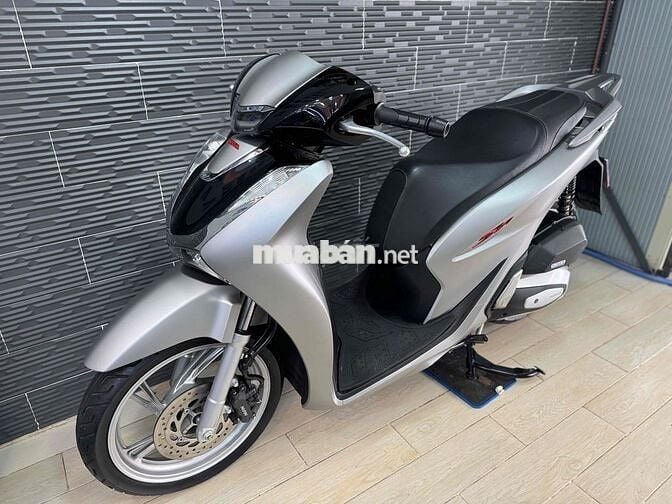 Honda SH125 2022 Bạc nhám 12.000km