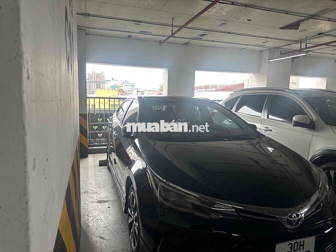 Toyota Corolla Altis 1.8G 2021 Đen