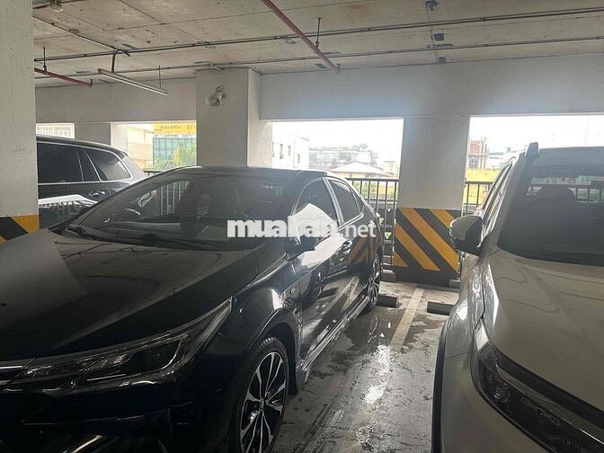 Toyota Corolla Altis 1.8G 2021 Đen