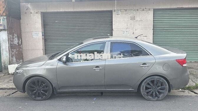 Kia 2011 Số sàn Xám