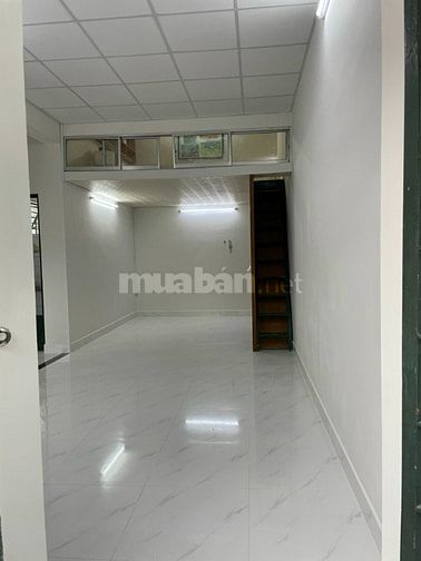  Chung cư Thái Phiên, BÌnh THới(Q11): căn 3p ngủ, nội thất giá 9,5tr/t