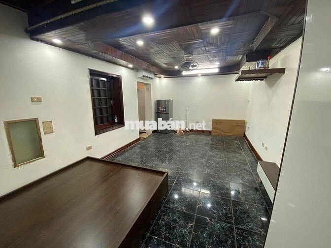 chính chủ cần cho thuê nhà gấp 2n1k 30m phố cổ Hàng Chiếu