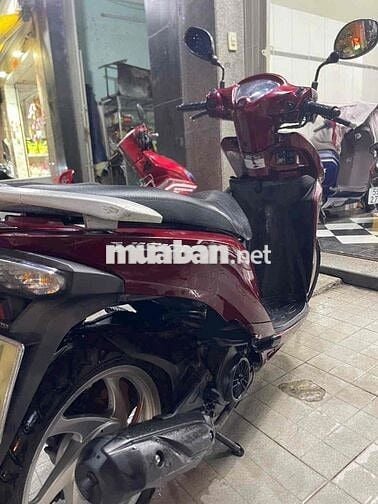 Honda Vision 2016 màu Đỏ