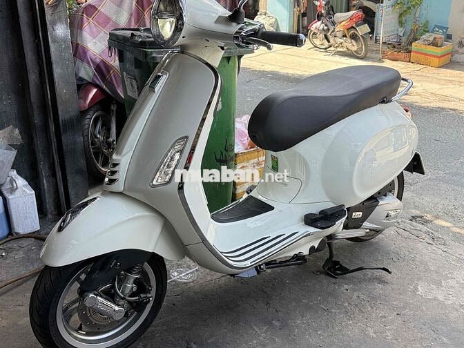 Piaggio Vespa 2025 Trắng 3000 km