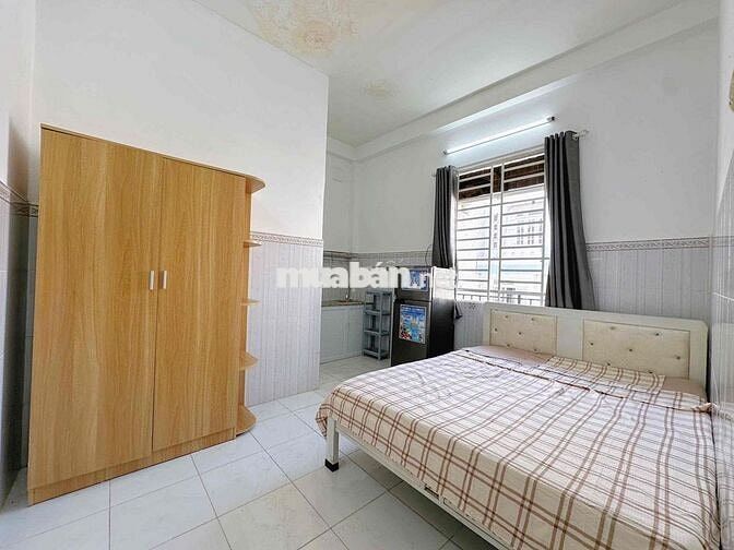 STUDIO CỬA TRỜI FULL NT GIÁ SINH VIÊN