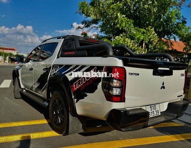 Mitsubishi Triton MIVEC Athlete 4x4 Trắng 69.000km