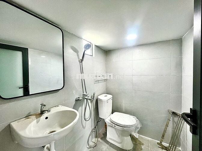 NGAY ĐẶNG VĂN BI - TRƯỜNG THỌ - PHÒNG CỬA SỔ LỚN 