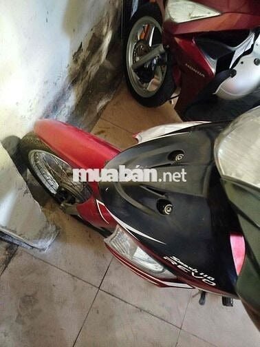 Suzuki Smash Revo Đỏ