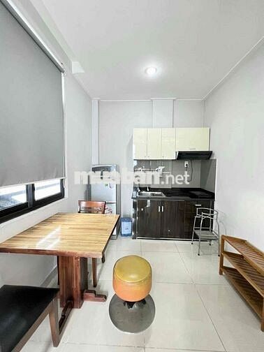 🎀CĂN 1 PN FULL NT CỬA SỔ LỚN - THANG MÁY - BƯỚC 3 BƯỚC TỚI HUTECH
