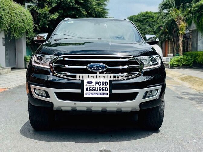 Ford Everest Titanium 2.0L 2018 Đen 68.000 km