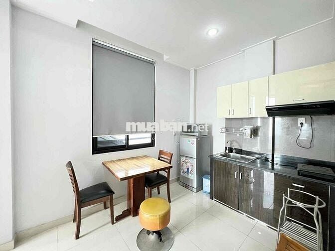 CHO THUÊ CĂN HỘ 1PN MẶT TIỀN VIEW KÍNH FULL_NỘI THẤT GẦN ĐẠI HỌC HUTEC