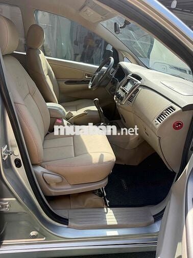 Toyota Innova 2015 Số sàn Bạc 115.000 km