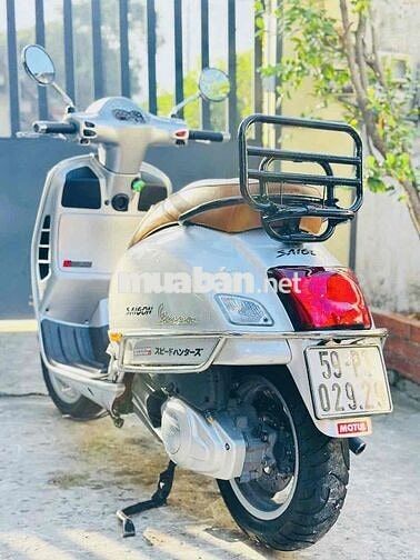 Piaggio Vespa GTS 125cc 2011 Bạc Poscher BStp