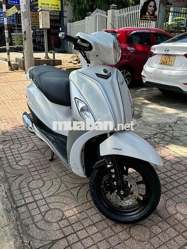 Yamaha Grande 2019 Trắng ABS, Led 2 tầng