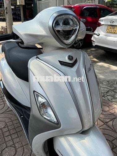 Yamaha Grande 2019 Trắng ABS, Led 2 tầng