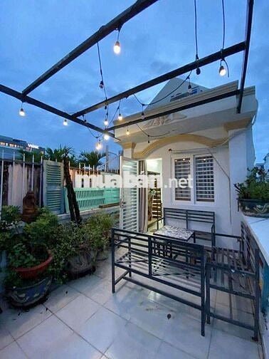 Phòng + Sân SIÊU RỘNG THOÁNG - THANG MÁY CHỈ 6TR - NGAY VÒNG XOAY ĐBP