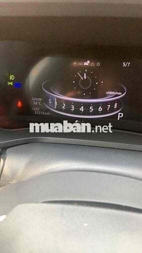 Toyota Veloz Cross TOP Trắng 35.516 km