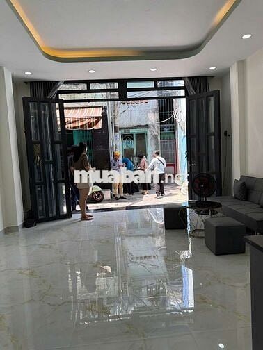 nhỉnh 4 tỷ nhà khu vực li sư huỳnh liên F10  ngay bên chợ  tân bình 
