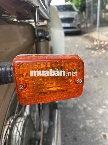 Honda Super Cub 82-90 90cc Nâu Việt Nam