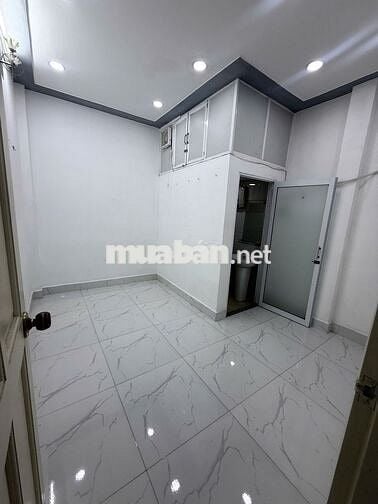 Nhà nguyên căn 1 trệt 1 lầu 2PN 2WC hẻm 102 Lê Văn Thọ giá 8 triệu