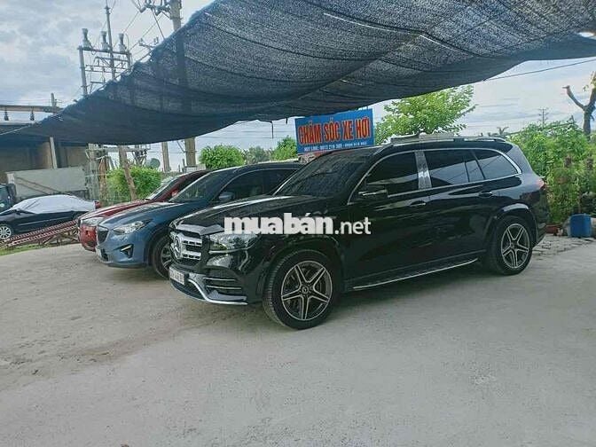 cần tuyển 2 thợ rửa xe dọn gầm , và nội thất