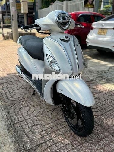 Yamaha Grande 2019 Trắng ABS, Led 2 tầng