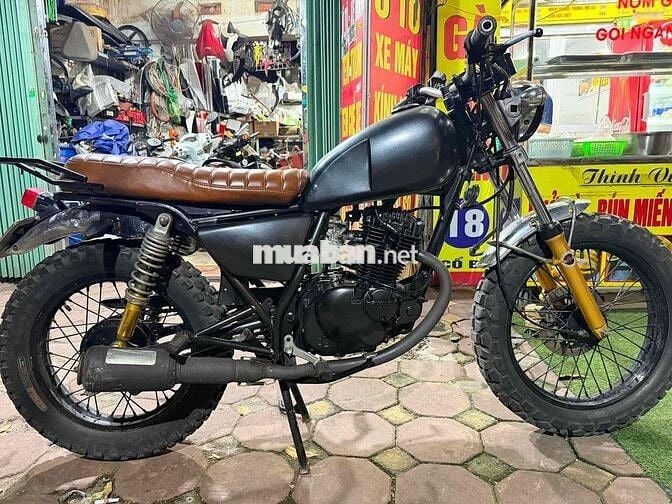 Suzuki 125 Đen Xe máy côn tay