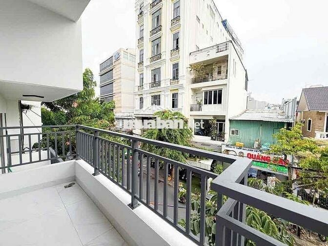 STUDIO siêu đẹp giá rẻ ngay trung tâm Q6- Lý Chiêu Hoàng - Võ Văn Kiêt