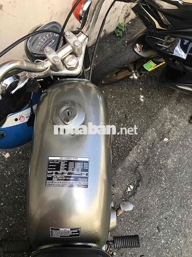 Honda Xe máy màu Bạc