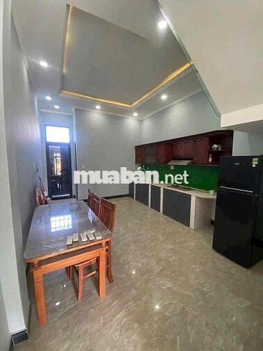 Cho thuê nhà phố 4Pn4wc nội thất cơ bản nằm trong Khu dân cư Phúc Đạt
