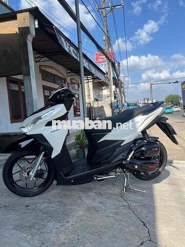 Honda Vario 150 2018 Trắng đen bán trả góp