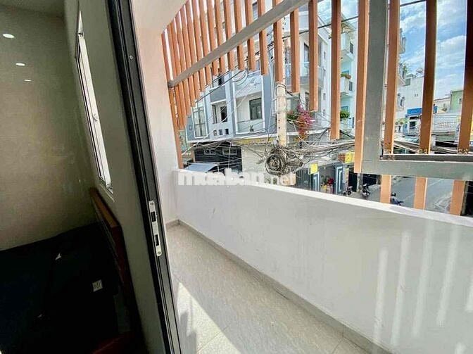 MẶT TIỀN THÁI PHIÊN Q11 - PHÒNG BANCOL THOÁNG - ĐẦY ĐỦ TIỆN ÍCH