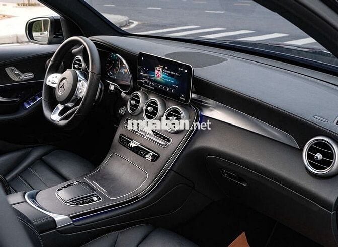Mercedes GLC 300 AMG 2022 Trắng 40.000km