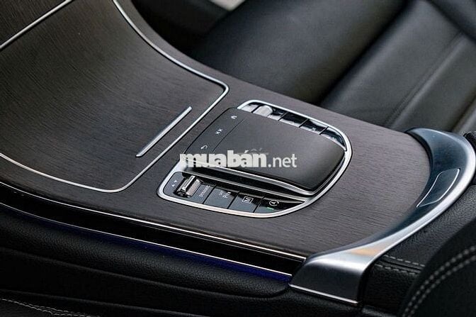 Mercedes GLC 300 AMG 2022 Trắng 40.000km