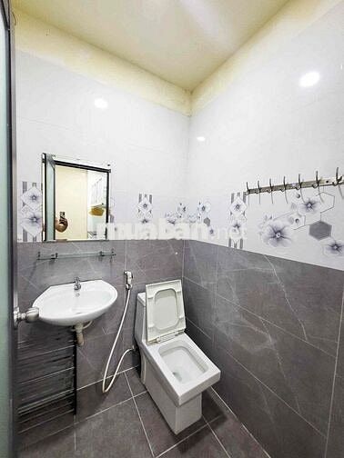 MẶT TIỀN THÁI PHIÊN Q11 - PHÒNG BANCOL THOÁNG - ĐẦY ĐỦ TIỆN ÍCH