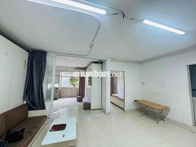 Cần bán Chung cư miếu nổi- view kênh nhiêu lộc