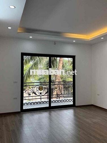 Hot ! Hơn 5 tỷ có nhà mới Vạn Phúc, T/Trì-Oto vào nhà-43m*5T;MT4,8m;3N