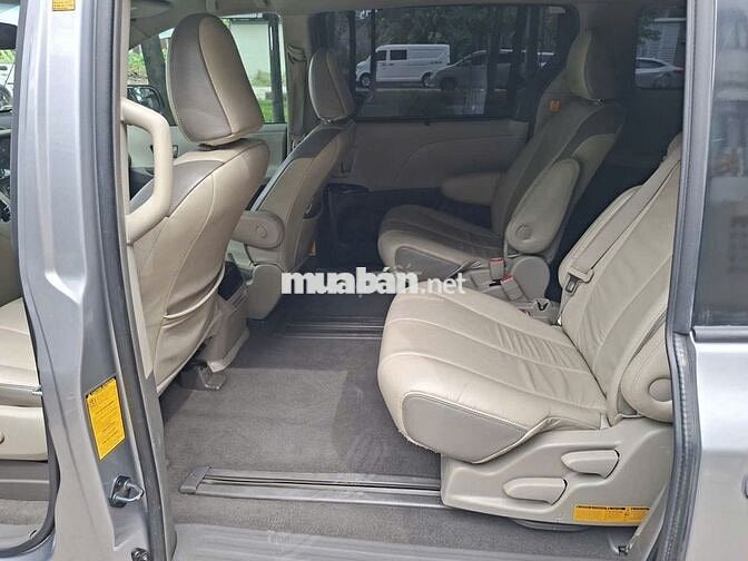 Toyota Sienna 2010 MPV Bạc 109.000 km