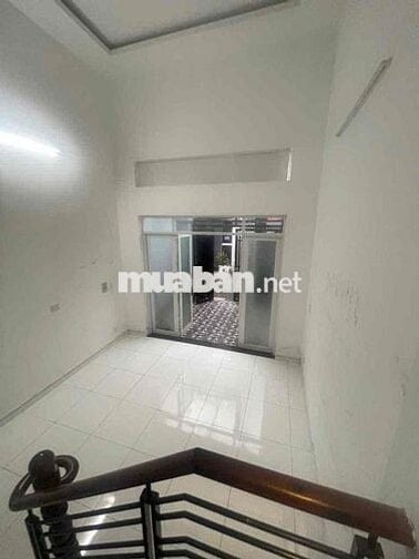 Nhà Mới Hẻm Thông đg NVK P8: 4x12m, trệt lửng lầu, 3pn, 2wc