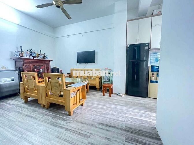 trên 3 tỷ, căn hộ Nam Trung Yên, 2PN, đủ đồ