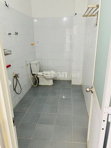 Chính chủ cho thuê căn hộ Đường Sắt Lô A 11 tr/th