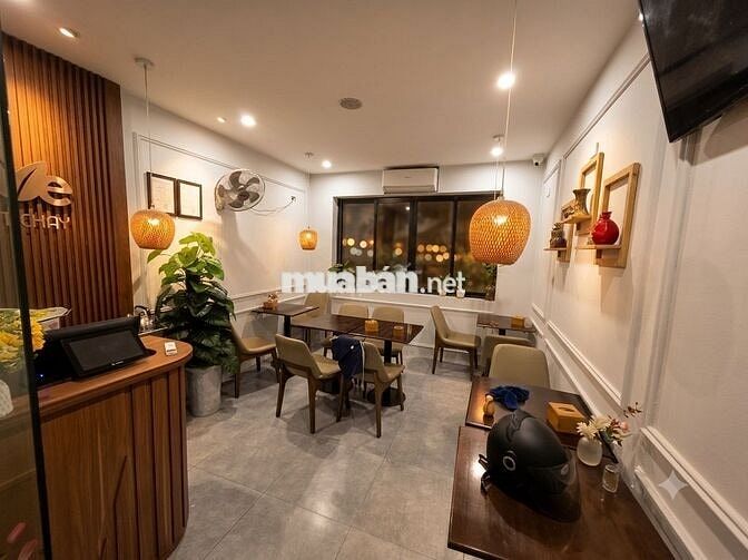 Sang nhượng giá rẻ Quán Buffet chay 7 năm tuổi ở Mai Hắc Đế