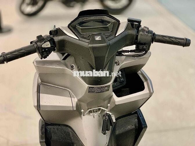 🔥 Honda Vario 160 CBS 2023 Bạc Nhám Chính Chủ