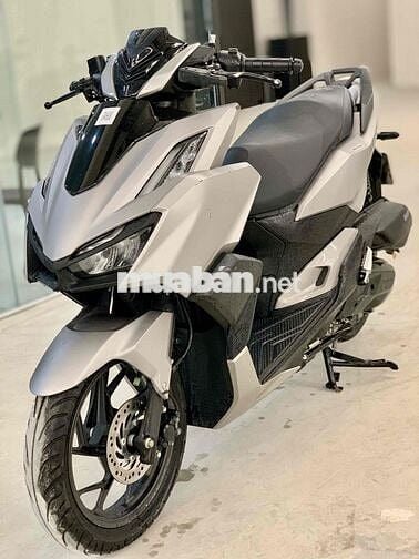 🔥 Honda Vario 160 CBS 2023 Bạc Nhám Chính Chủ