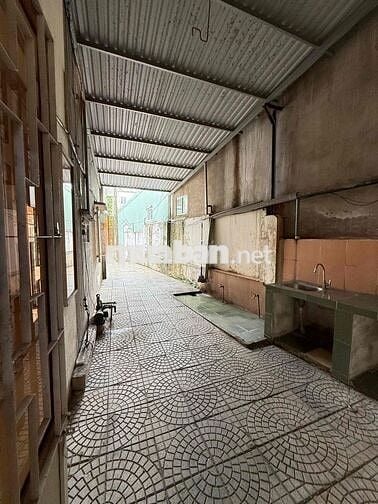 Nhà Sân Vườn Cấp 4 ( Gác Lửng Đúc ) Kiệt Oto 7 mét Đường Hà Huy Tập