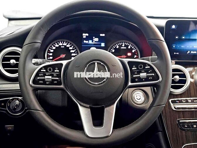 GLC200 facelift 2021 màu đen/ nt đen cá nhân siêu